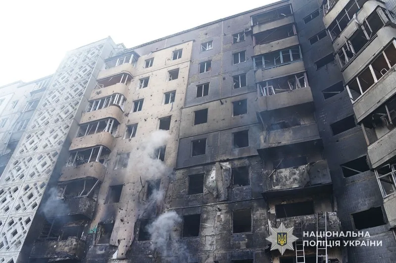 21-річна дівчина намагалася нажитися на постраждалих унаслідок ракетного удару в Тернополі