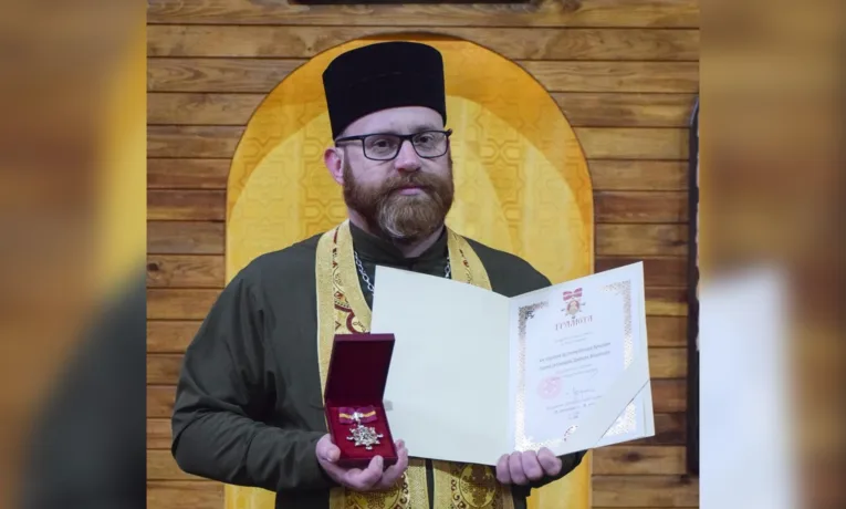 44-у артилерійську бригаду нагороджено Орденом святої великомучениці Варвари