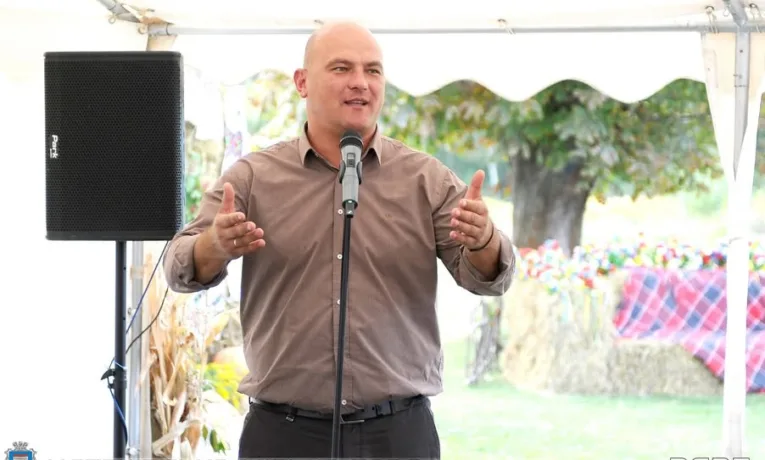 Стрімке падіння рейтингу мера Чорткова Володимира Шматька: чому люди відвертаються