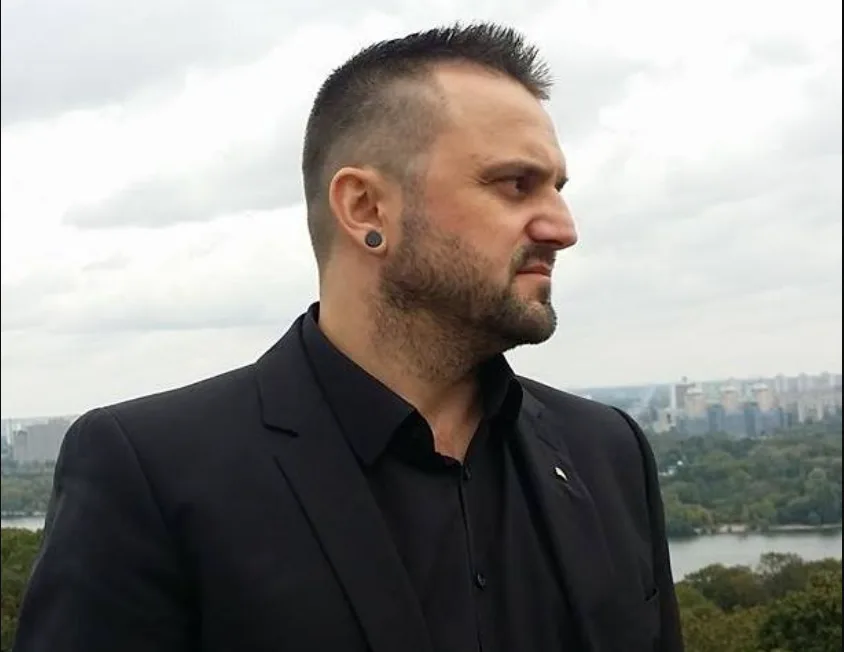 «У місті пороблено, бо надто багато моляться»: мер Бережан пояснив затримку ремонту прориву водогону