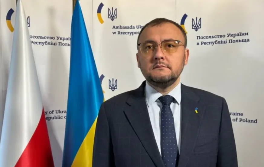 Дипломата-міжнародника з Тернопільщини нагородили орденом «За заслуги» III ступеня