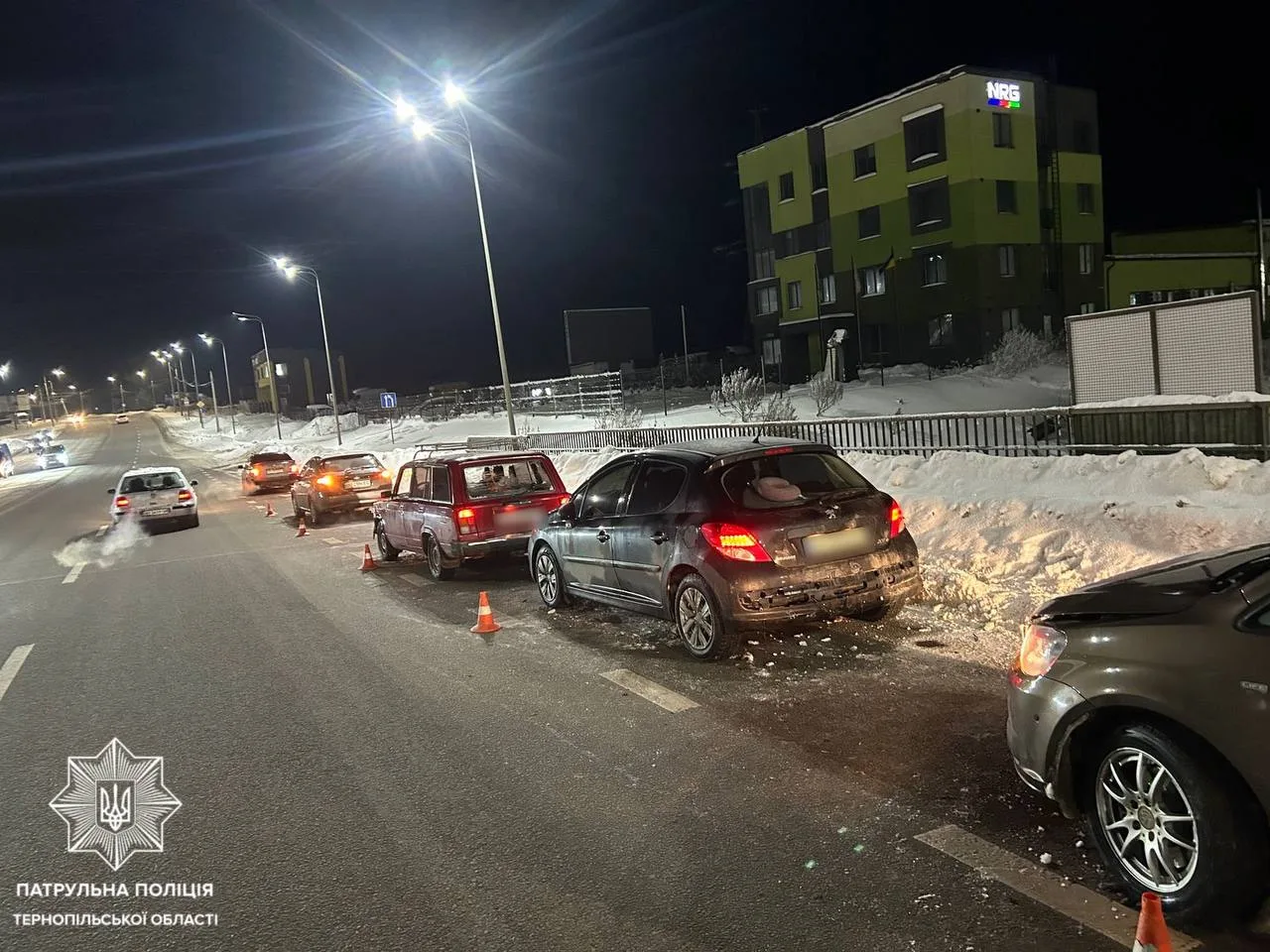 Масштабна автотроща у Тернополі: зіткнулося чотири автомобілі