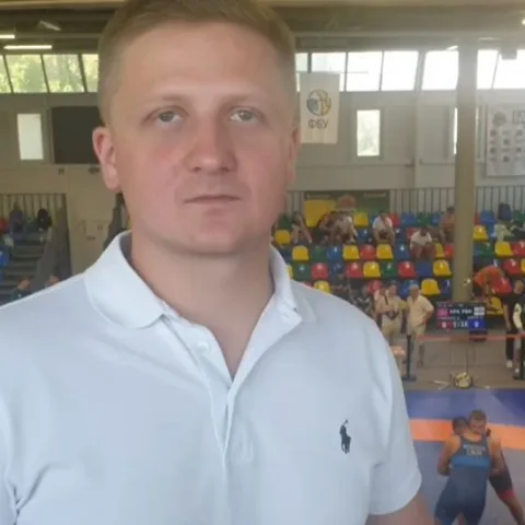 На Тернопільщині затримали керівника молодіжки «Батьківщини» за підозрою в організації схеми незаконного виїзду чоловіків за кордон