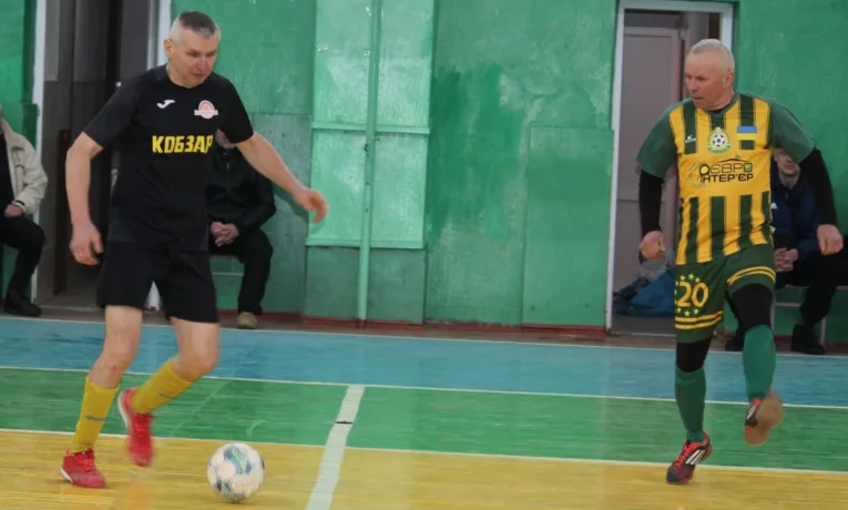 Серія пенальті визначила найсильнішу ветеранську футзальну команду Тернопільщини