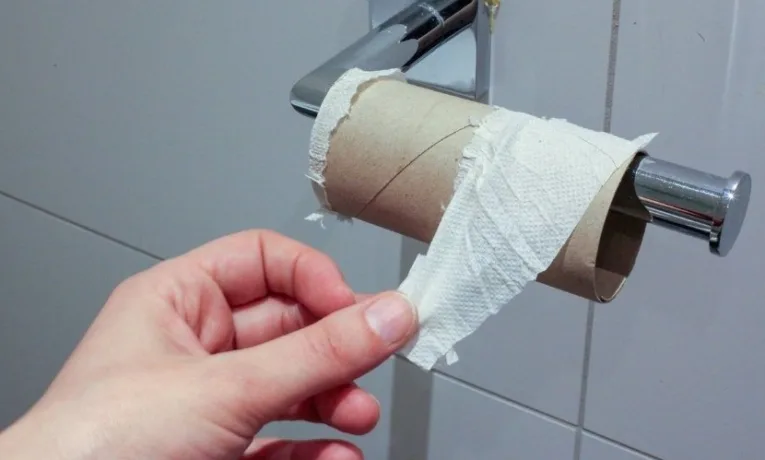 Тернопільська облрада вдруге купує туалетний папір через систему Prozorro: не вистачило?