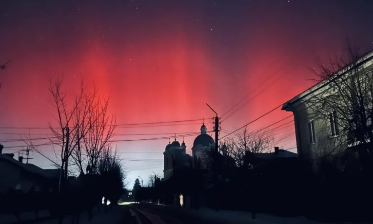 Полярне сяйво