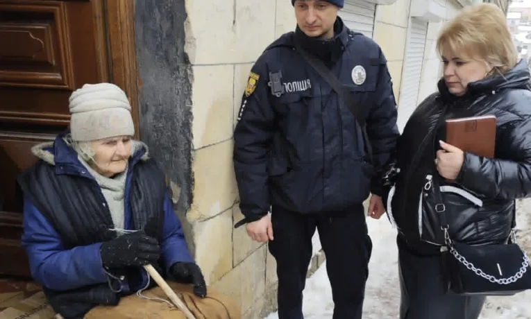 поліцейський вчасно