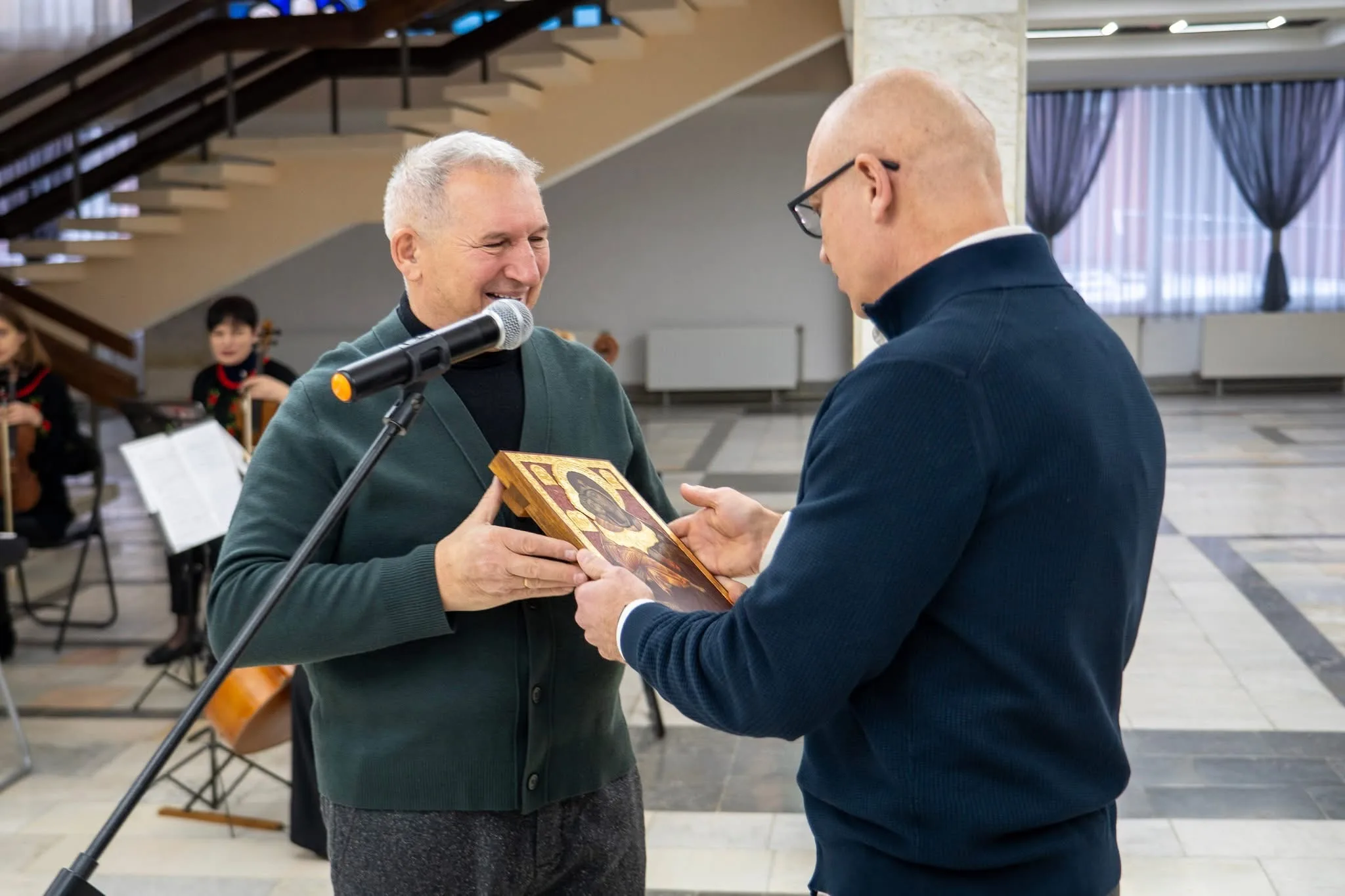 Володимир Шерстій