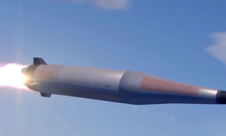 Орєшнік ударною хвилею вимкнув газ біля Львова - за 50 км