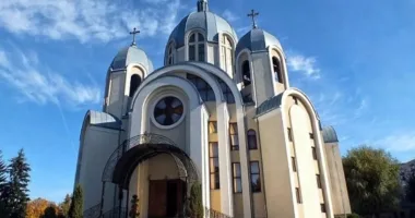 Розклад богослужінь та графік освячення води на Водохреще у храмах Тернополя