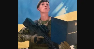 Назавжди 22... На фронті загинув молодий офіцер з Теребовлі Петро Сковронський