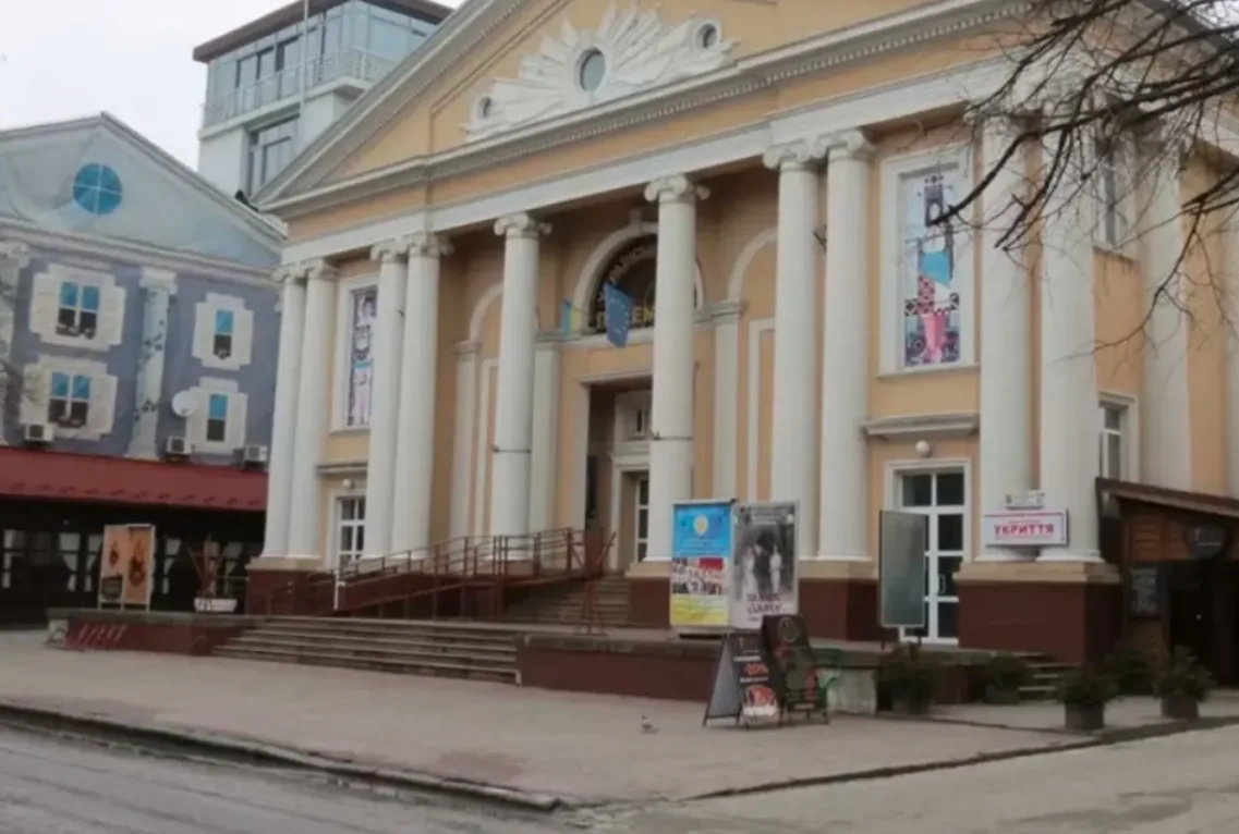 У Тернополі родині Заставних дозволили провести невід'ємні поліпшення в Українському домі