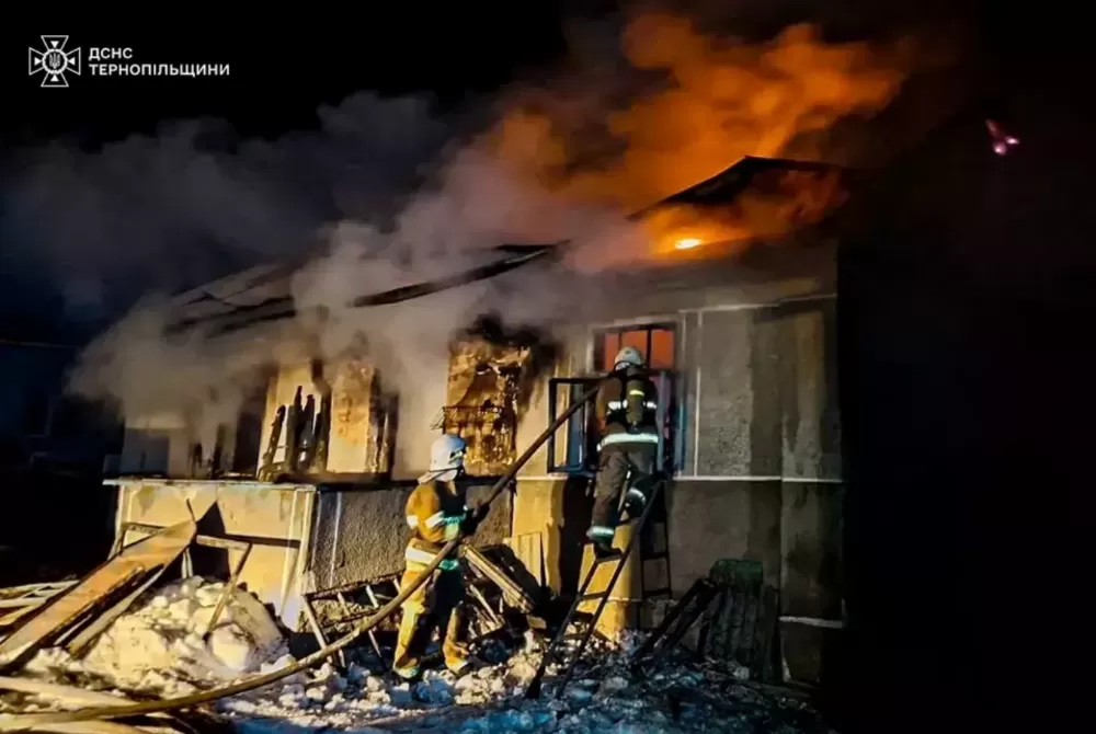 На Кременеччині у пожежі загинула жінка