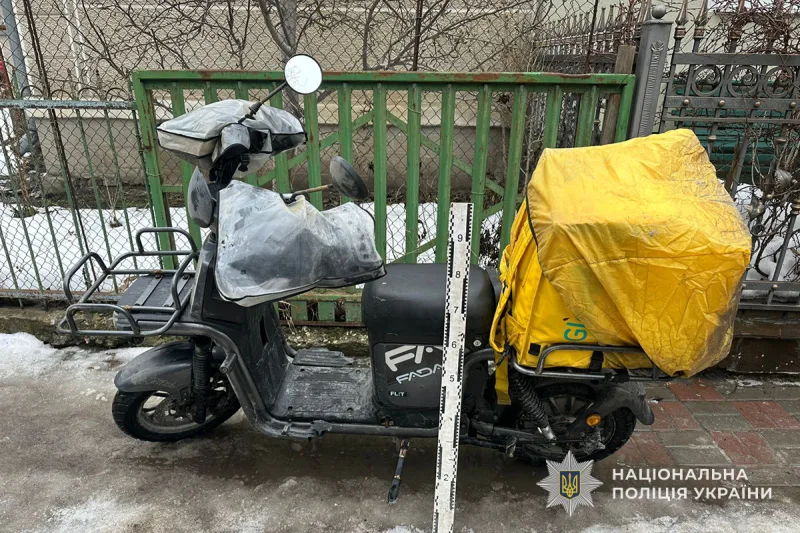 21-річний водій мопеда збив пішохода в центрі Тернополя