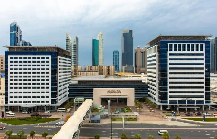 Тернополяни встановили історичний рекорд у Дубаї на Світовій філателістичній виставці