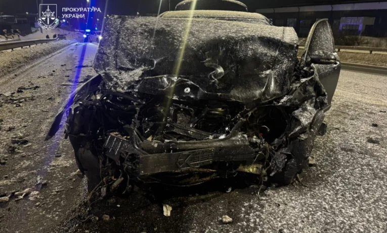 Триматимуть під вартою водія, який причетний до ДТП у Тернополі, де загинули рятувальники