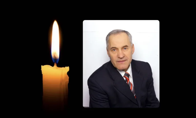 Михайло Бенч