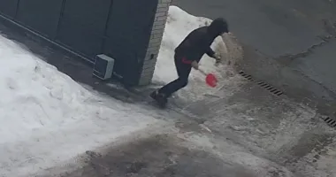 дитяча лопата