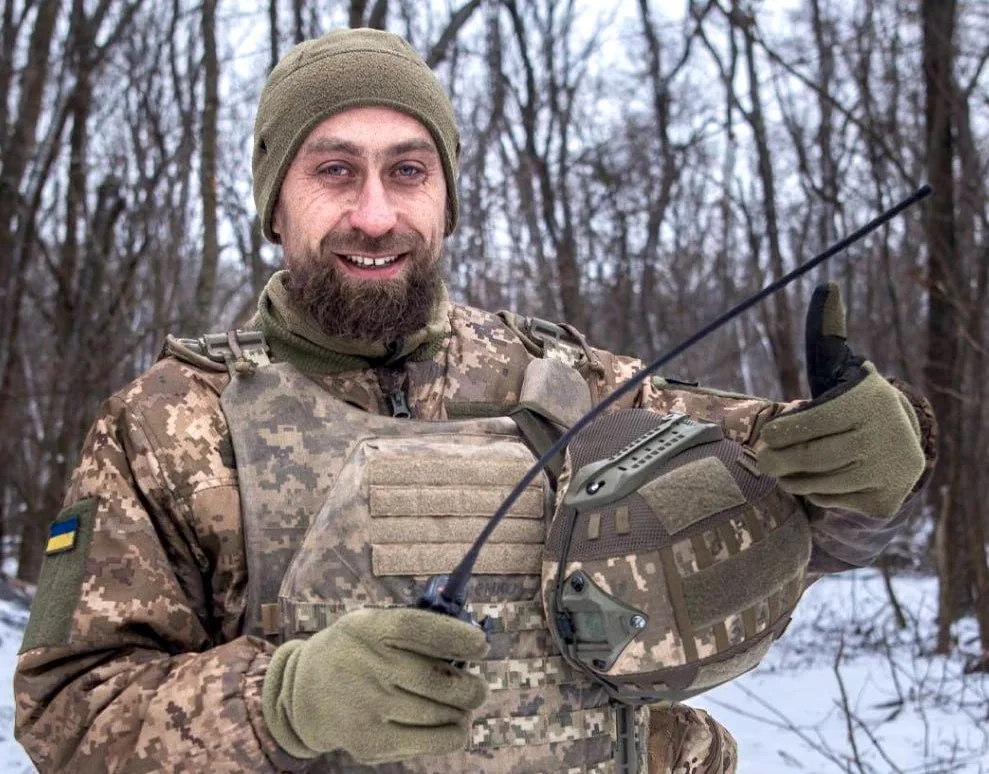 Від десантника до артилериста: Руслан із Лохвиці про полювання на ворожі «Гіацинти» та відповідальність за свій розрахунок