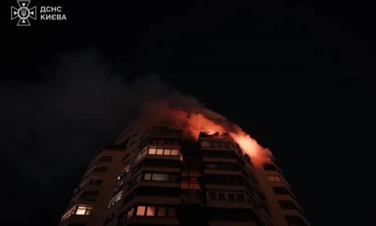 Ворог завдав комбінованого удару по Україні: є влучання в енергооб'єкти та потерпілі