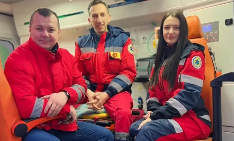 Шість хвилин без серцебиття: у Тернополі жінку повернули до життя