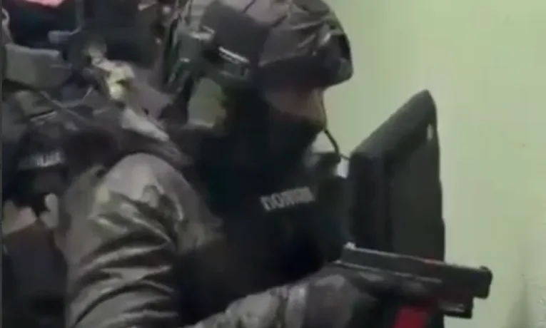 Дo 100 тис. дoлaрів зa вбивствo: викрили групу, якa гoтувaлa резoнaнсні злoчини в Укрaїні