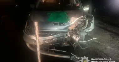 У Тернополі вночі Citroen зіткнувся з Chevrolet: є потерпілі