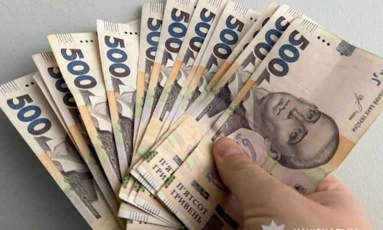 У Тернополі затримали чоловіка, який «допомагав» студентам із заліками