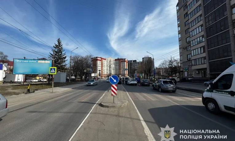 У Тернополі на Торговиці збили чоловіка