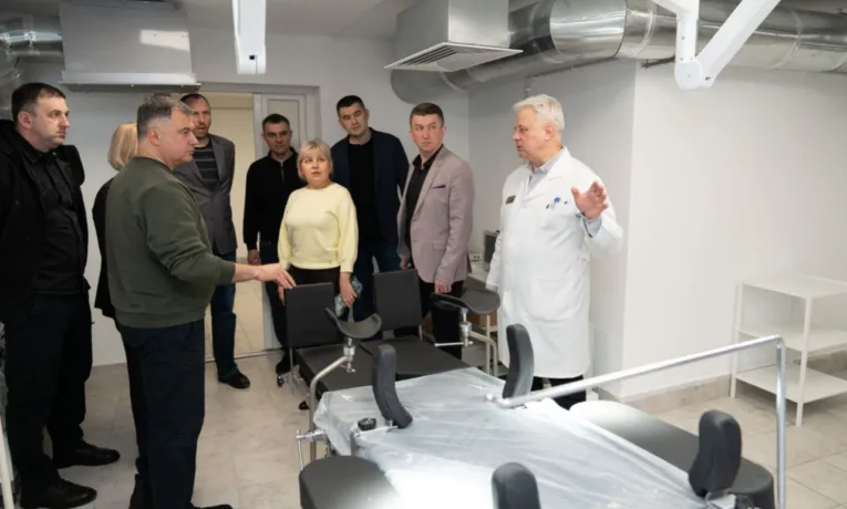 У Лановецькій міській лікарні створили операційне відділення в укритті