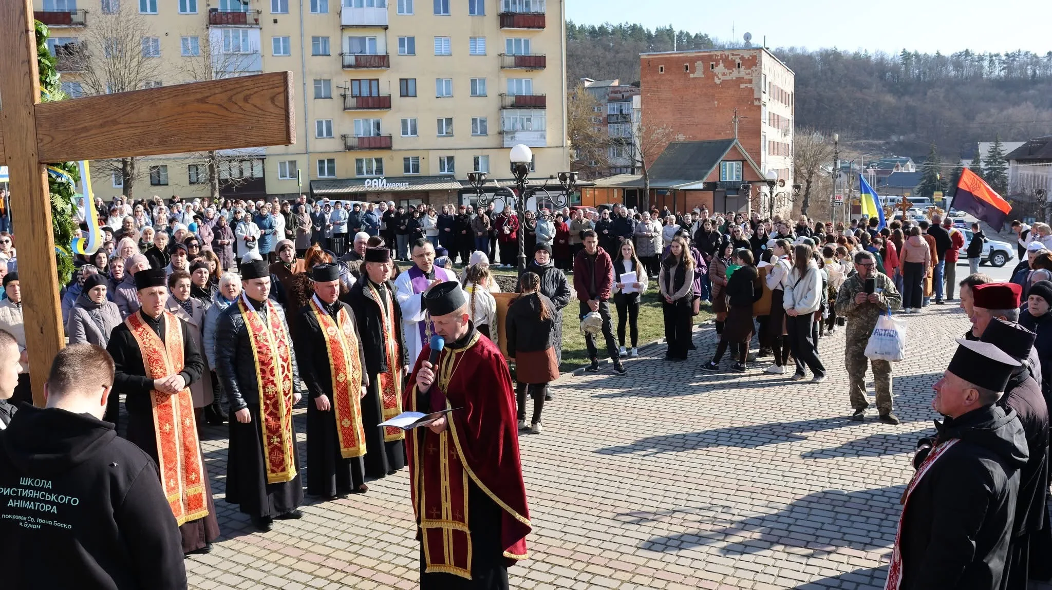 Хресна хода у Бучачі