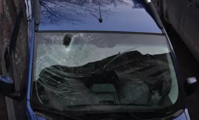 на автомобіль