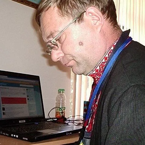 Володимир Ханас