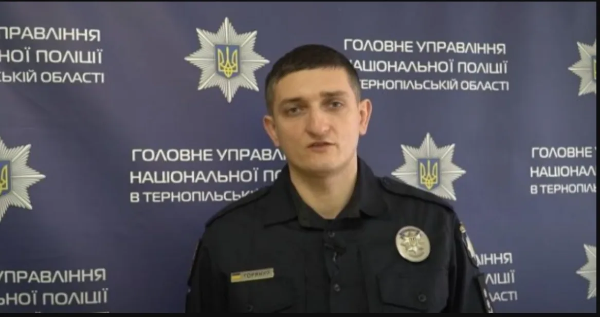 Будинок, квартира, 5 ділянок та авто: декларація нового керівника поліцейських Кременеччини