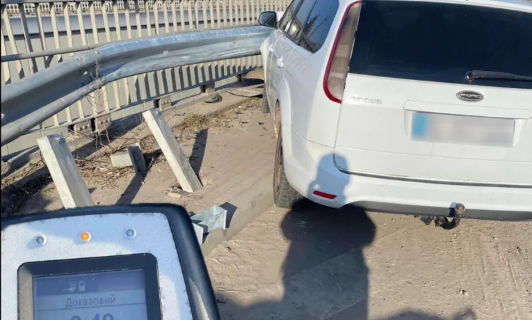 У Тернополі п'яний водій вчинив ДТП