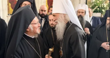 Тернопільський митрополит УПЦ Сергій потрапив у скандал через зустріч із Вселенським патріархом