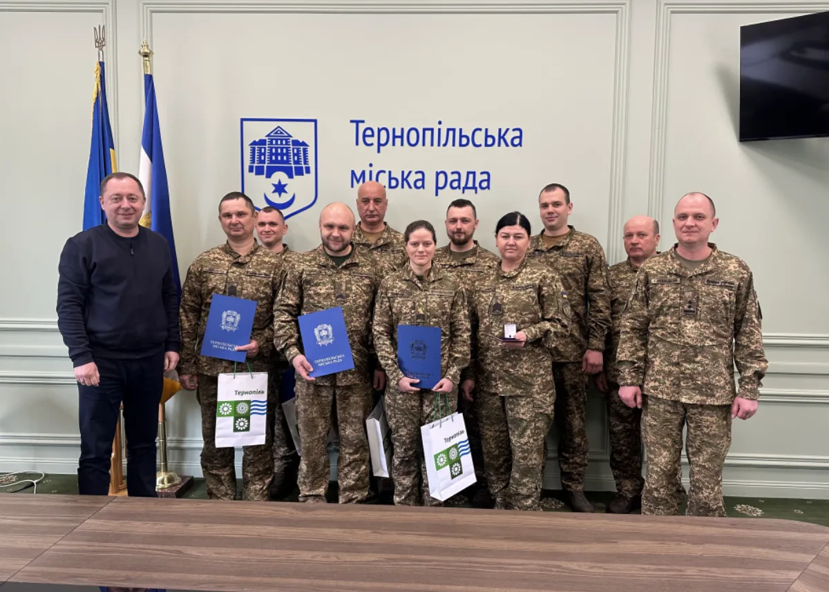 Нацгвардійці в Тернополі отримали нагороди з нагоди професійного свята