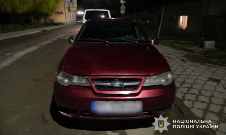 Викрав авто Daewoo і намагався втекти: у Чорткові затримали чоловіка, який втік із частини