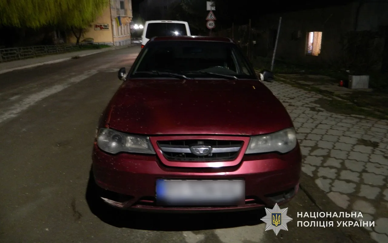 Викрав авто Daewoo і намагався втекти: у Чорткові затримали чоловіка, який втік із частини