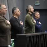 Сесія Тернопільської облради: вшанування Героїв, питання освіти, медицини та майна