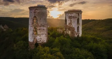 Червоногородський замок — найкраще фото Тернопільщини у конкурсі «Вікі любить пам'ятки» 2025
