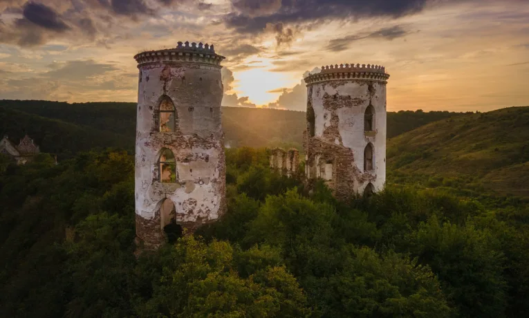 Червоногородський замок — найкраще фото Тернопільщини у конкурсі «Вікі любить пам'ятки» 2025