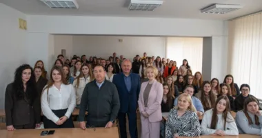 Інспектор митний