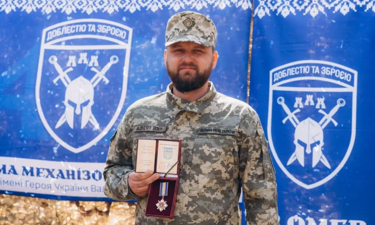 Богдан Іваненко