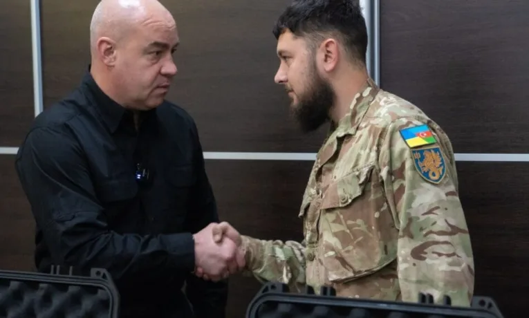 мер Тернополя Сергій Нaдaл
