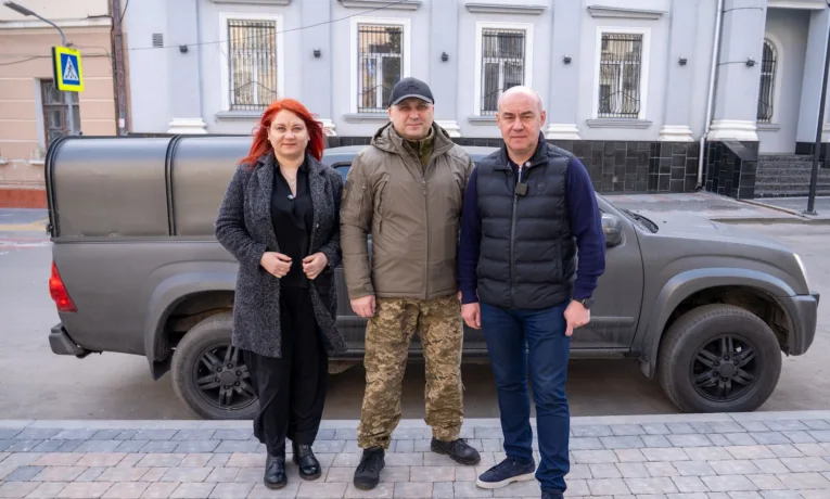 пікап для бійців