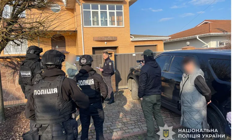 700 млн грн “чорного” прибутку: поліція Тернопільщини знищили мережу з виготовлення та збуту наркотиків