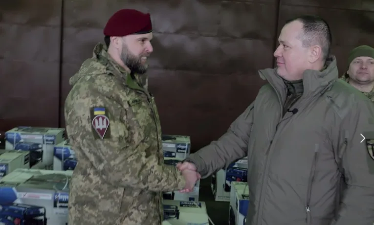 Волонтери «Української команди» допомогли забезпечити 81 бригаду ДШВ генераторами