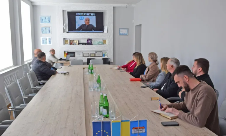 дитячі будинки