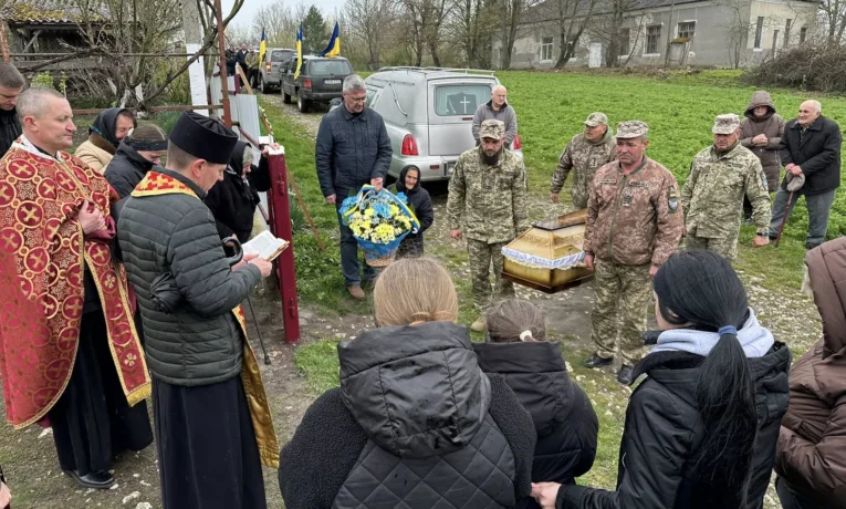 На Козівщині попрощалися із ветераном війни Богданом Стециною